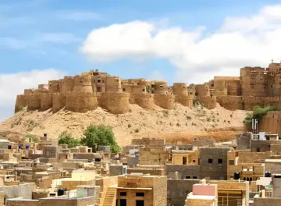 Jaisalmer trip with golden Jaisalmer Fort and Thar Desert Rajasthan
